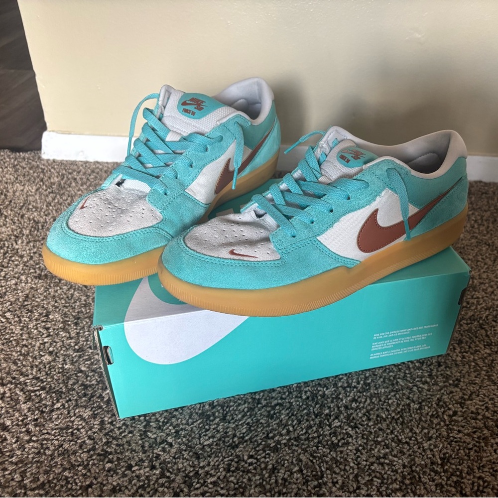 Nike Blue and White Sneakers Classic Dunk Design